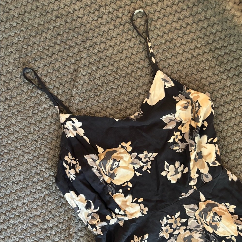 Old Navy floral sundress, size Medium